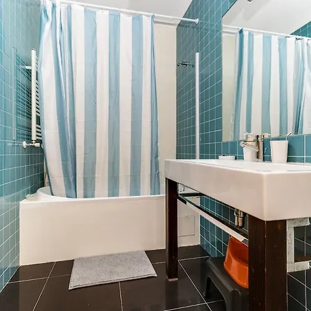 Διαμέρισμα T2 Com Piscina Em Privado *